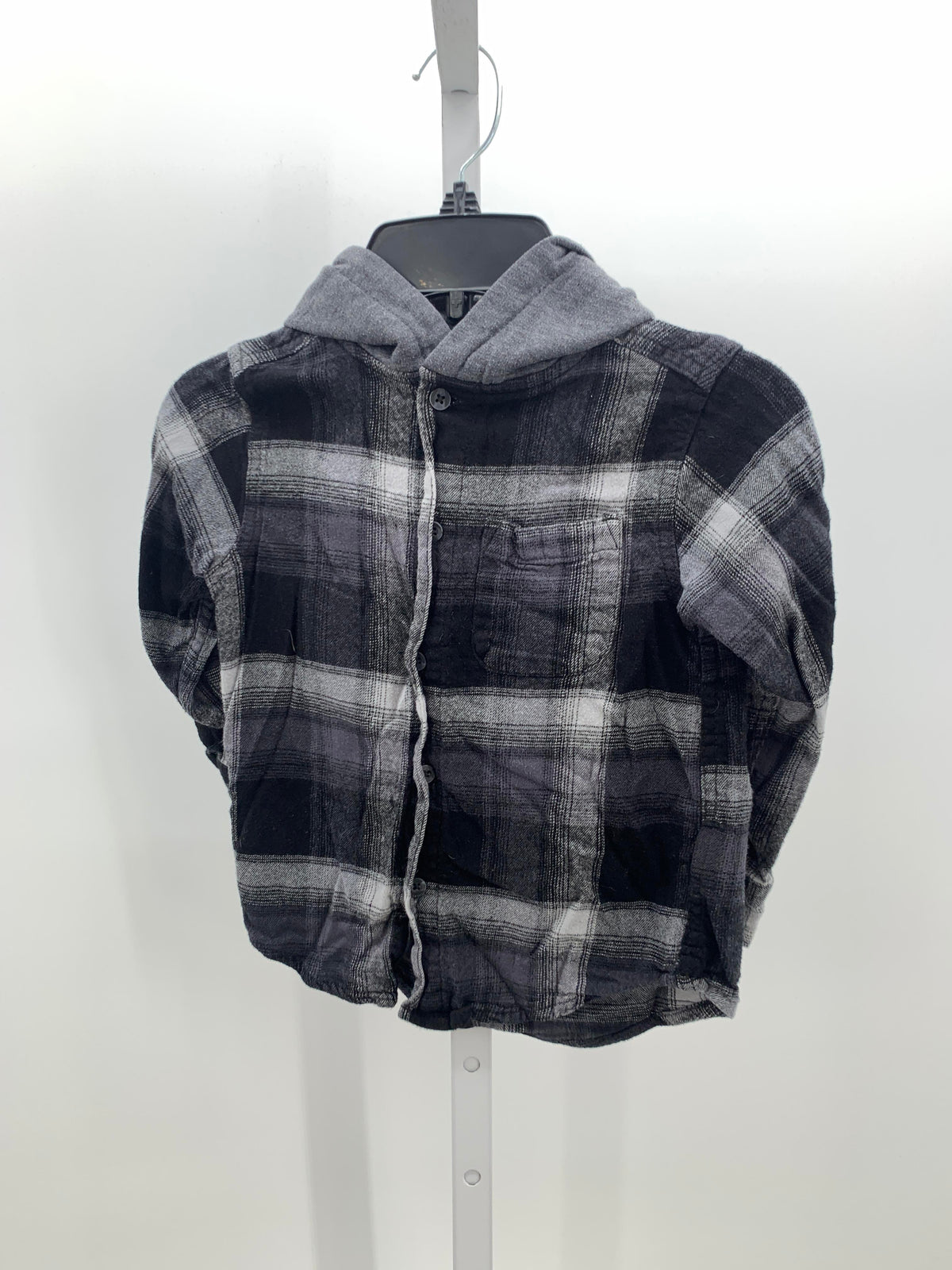 BLACK/ GREY PLAID BUTTON DOWN