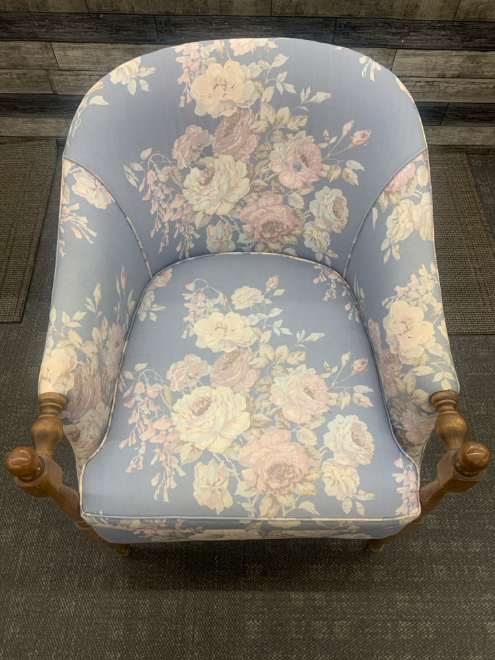 LT BLUE FLORAL ACCENT CHAIR, WOOD SPINDLE LEGS.