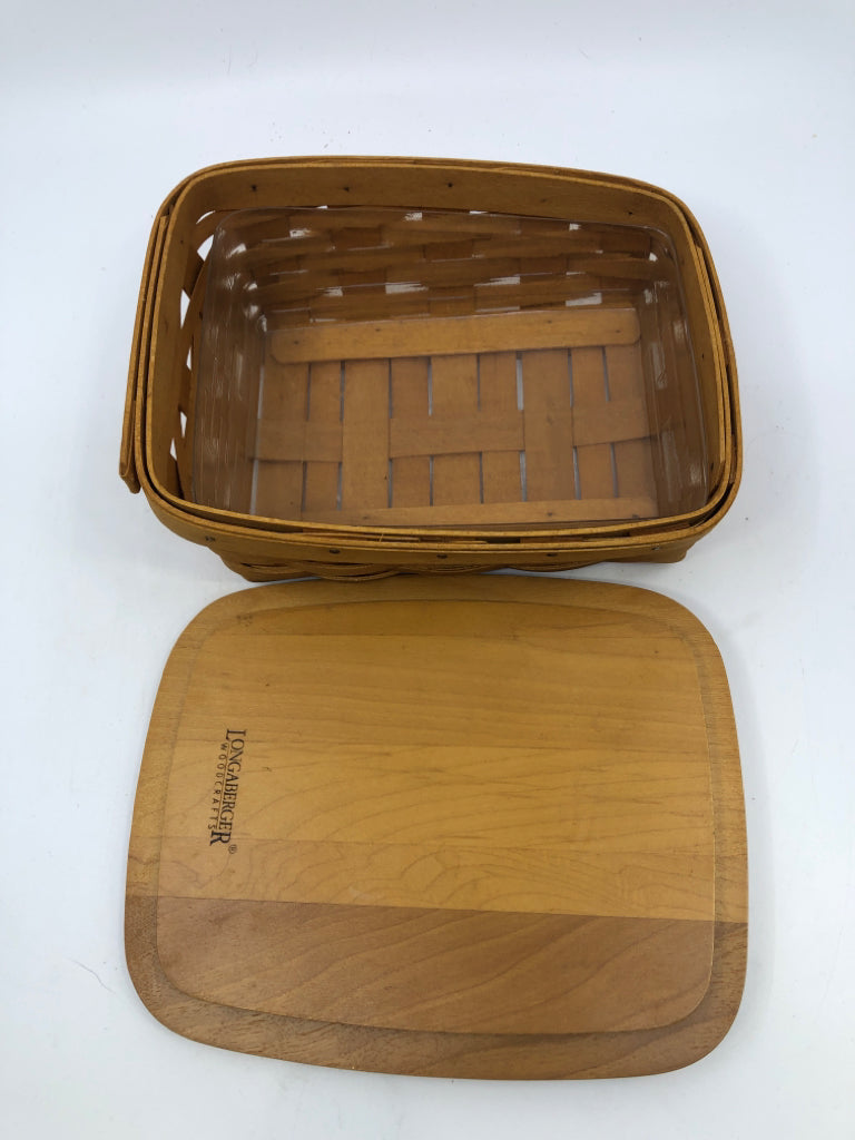 2000 SLANT BASKET W/WOOD COVER AND PLASTIC PROTECTOR.