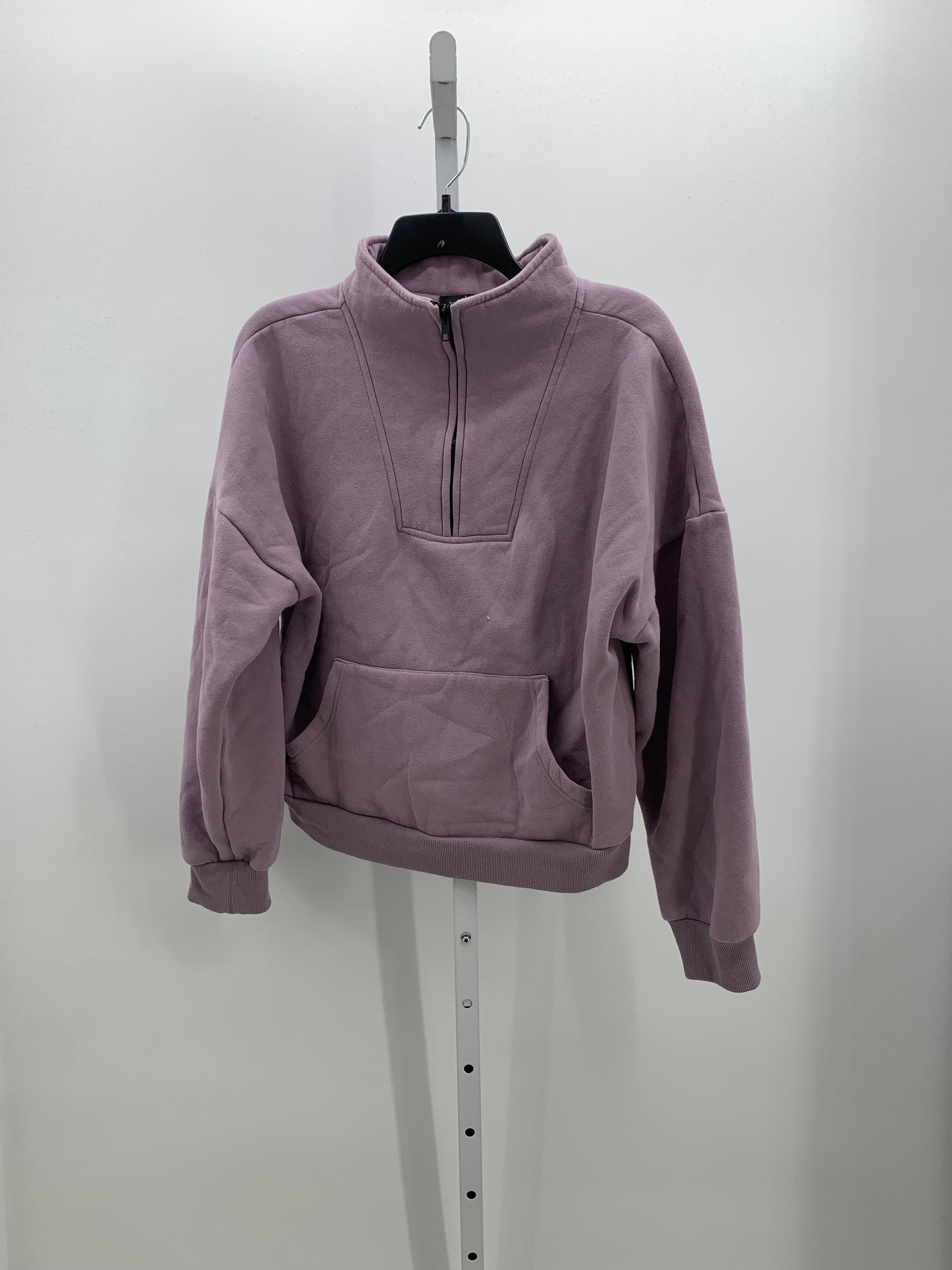 Size Medium Juniors Long Sleeve Shirt