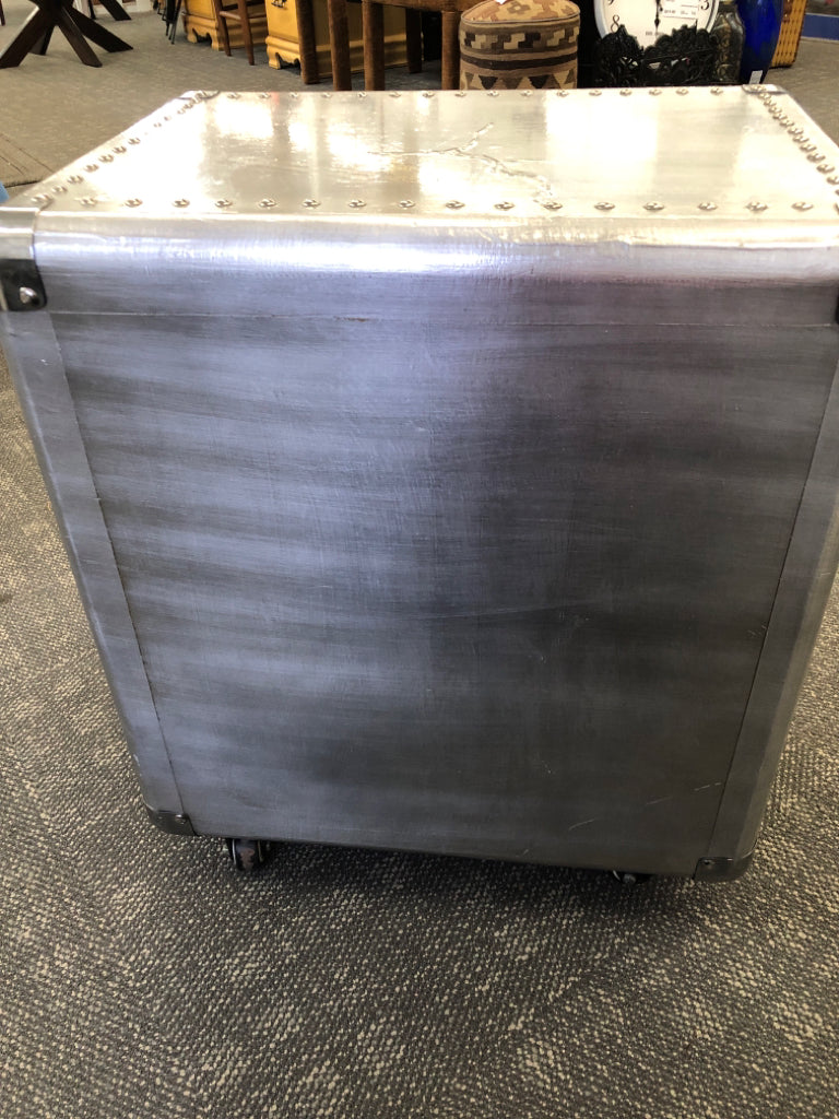 SILVER STUDDED 2 DRAWER NIGHTSTAND ON WHEELS.
