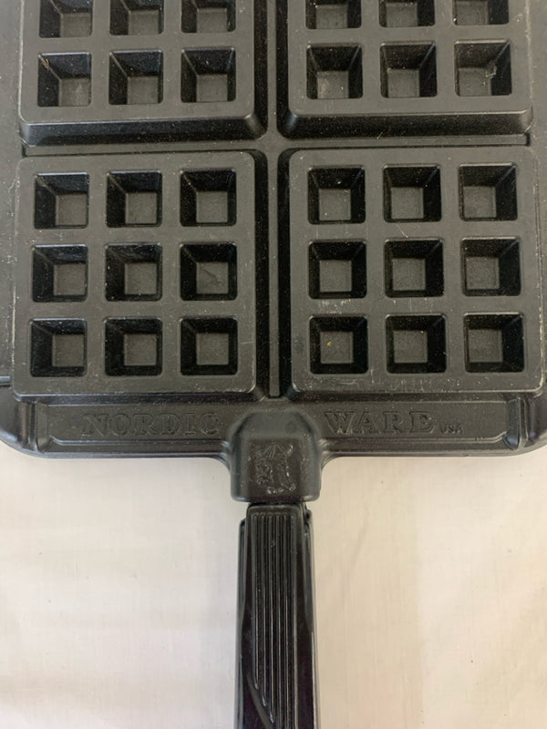 BLACK NORDIC WARE BELGIAN WAFFLE PRESS.