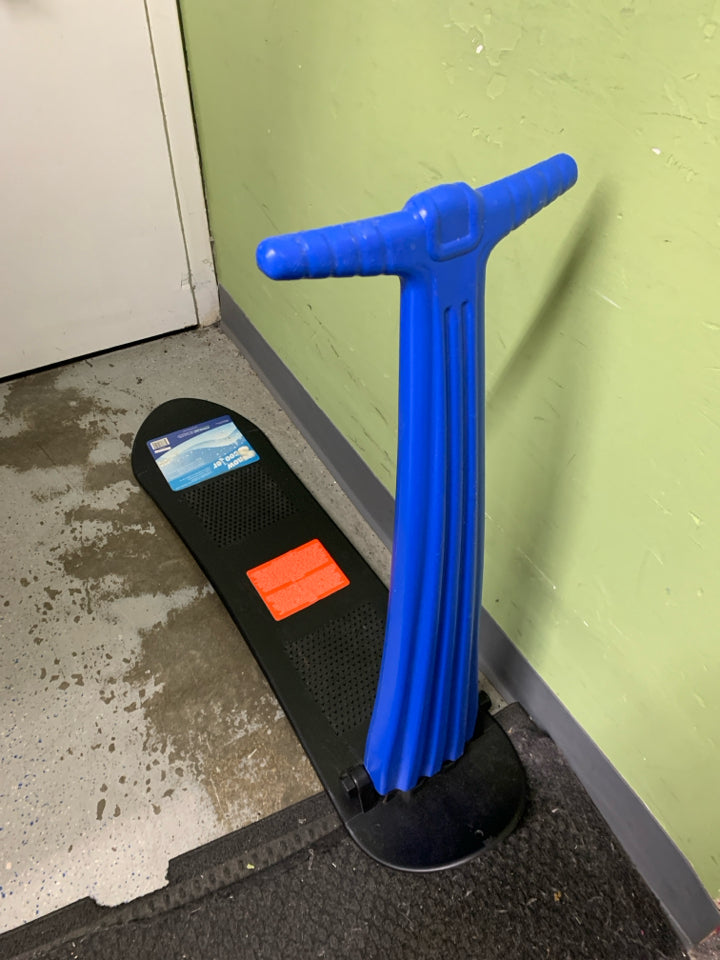 Slippery Racer Kids Foldable Downhill Winter Ski Scooter Snow Sled, Blue