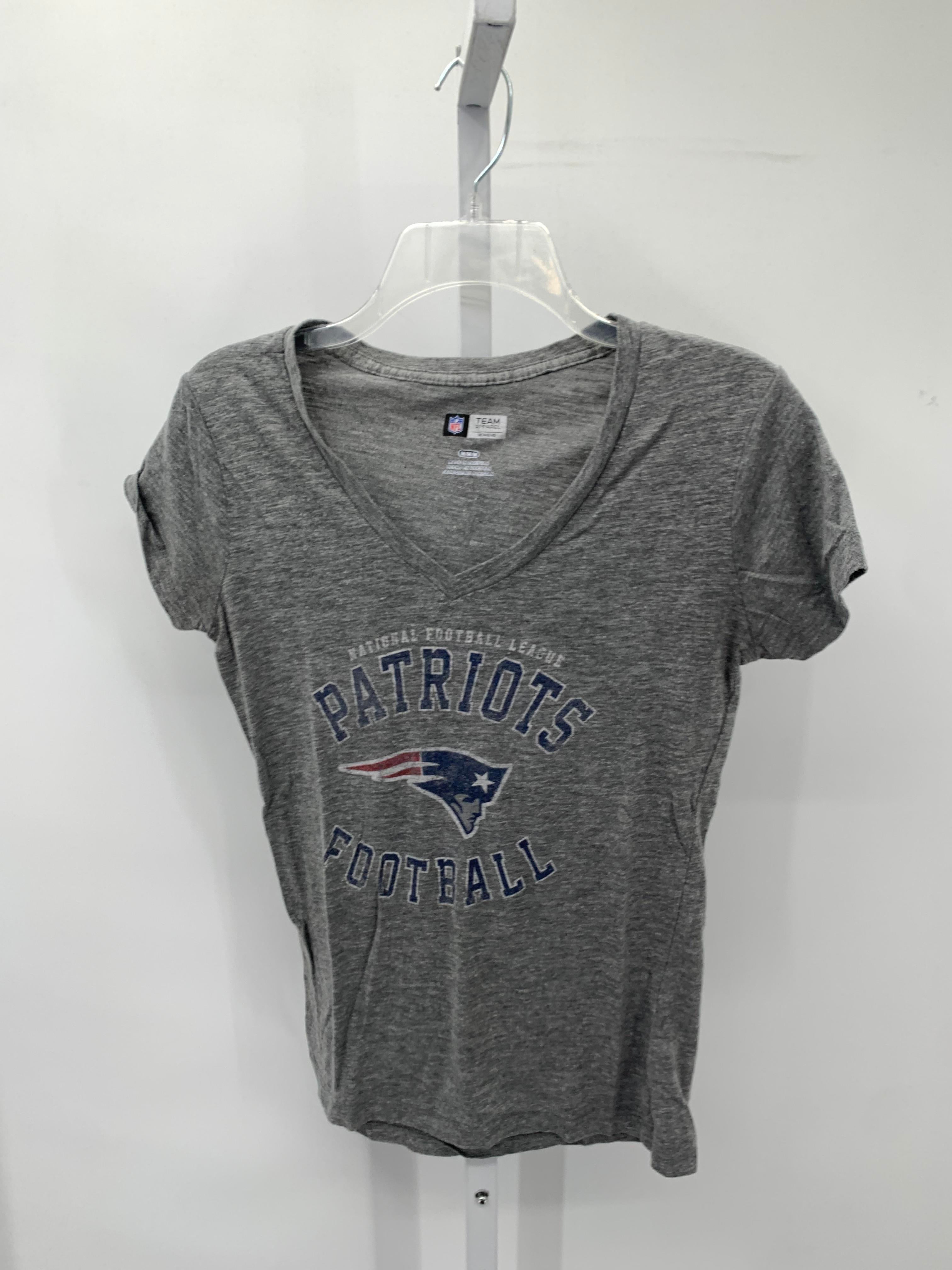 Team Apparel Size Medium Misses Short Sleeve Shirt