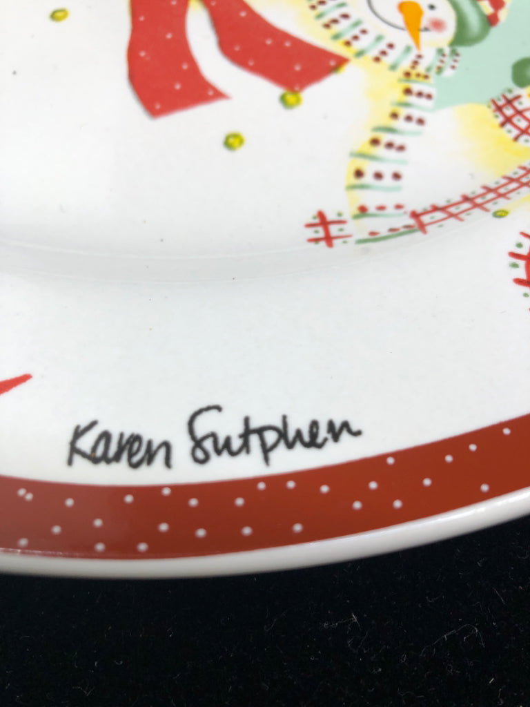 2 SNOWMEN PLATES W/ RED POLKA DOT EDGE.