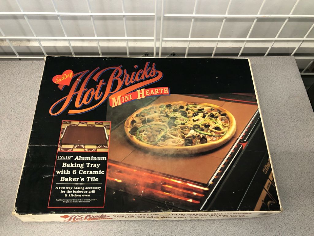 NIB HOTBRICKS MINI HEARTH.