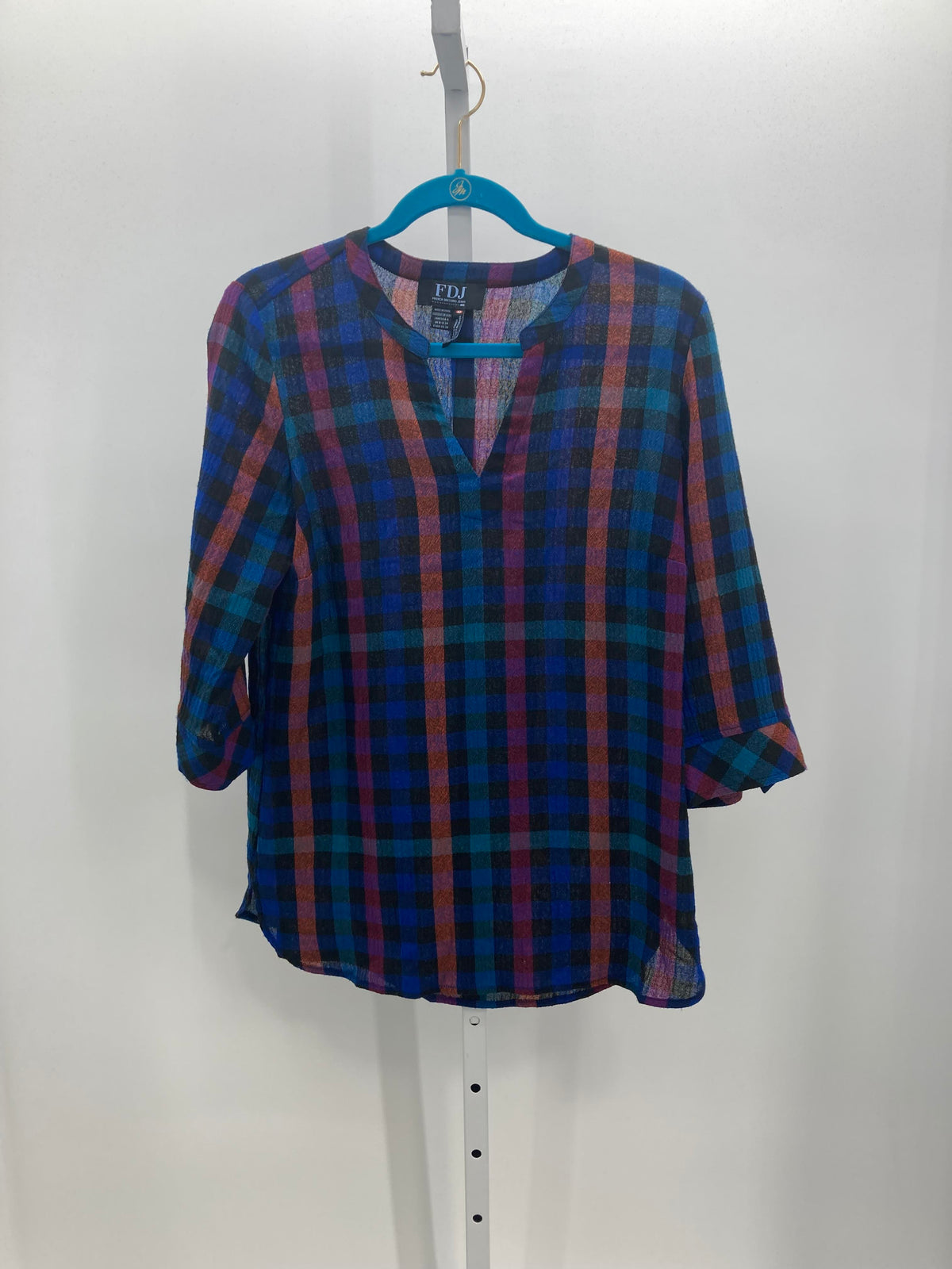 Size 6 Misses 3/4 Sleeve Shirt
