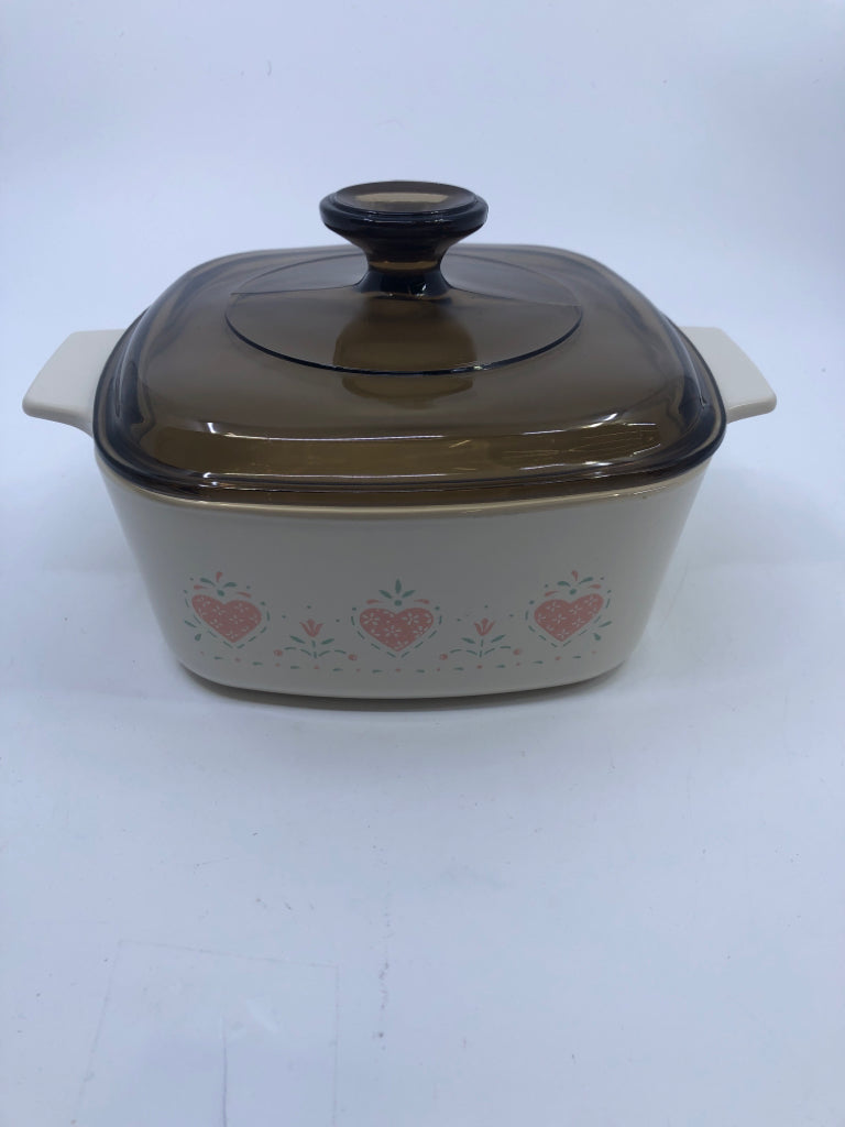 VTG COVERED BAKER- W/ PINK HEARTS.
