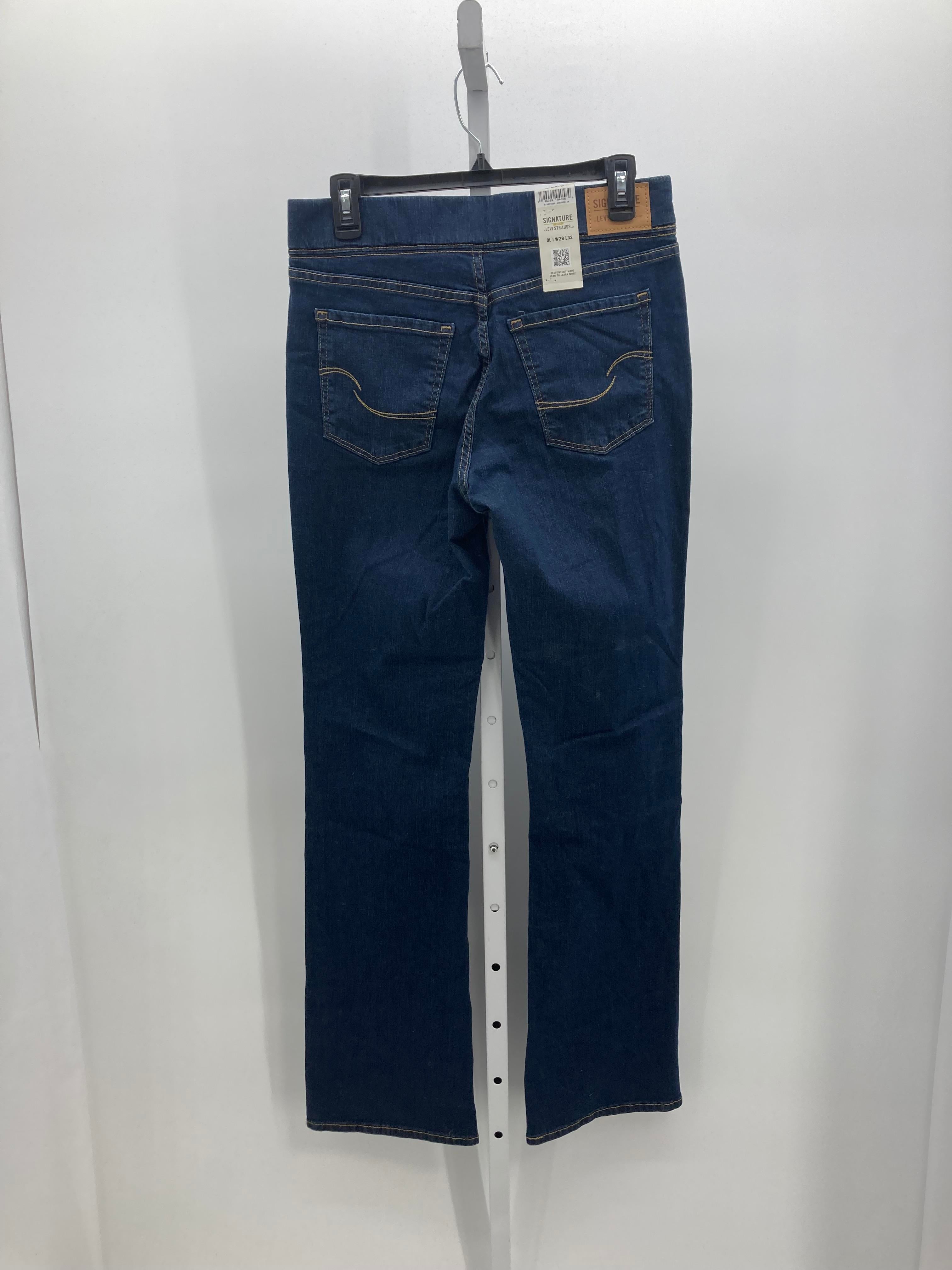 Levis Size 8 Long Misses Jeans