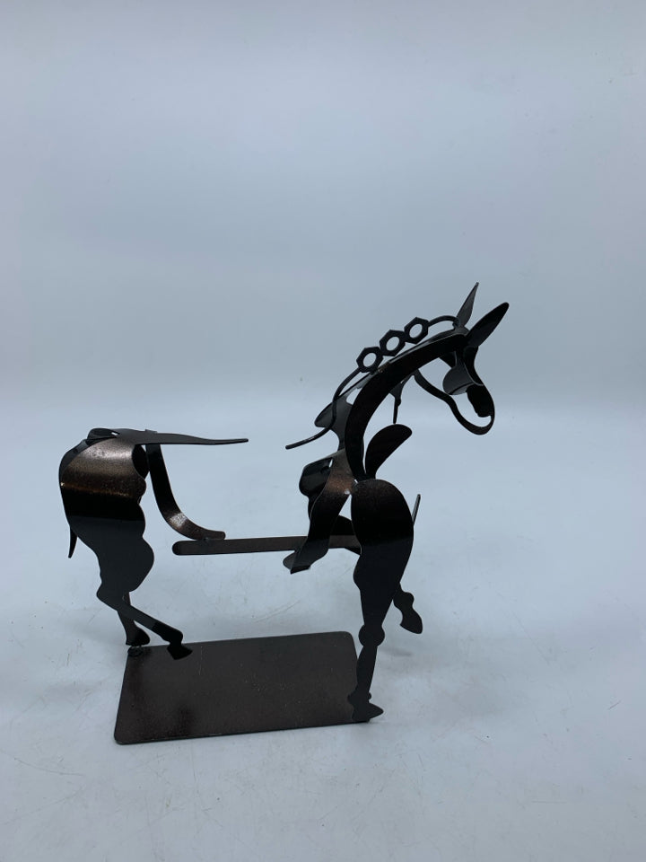 LIGHT WEIGHT BROWN METAL HORSE.