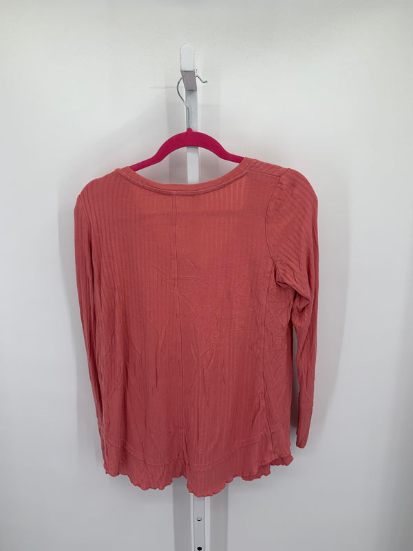 Size Medium Misses Long Sleeve Shirt