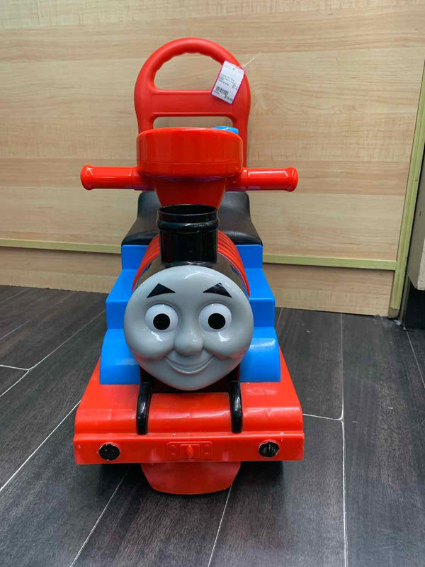 Thomas THE TRAIN Engine Ride-On Activity Train