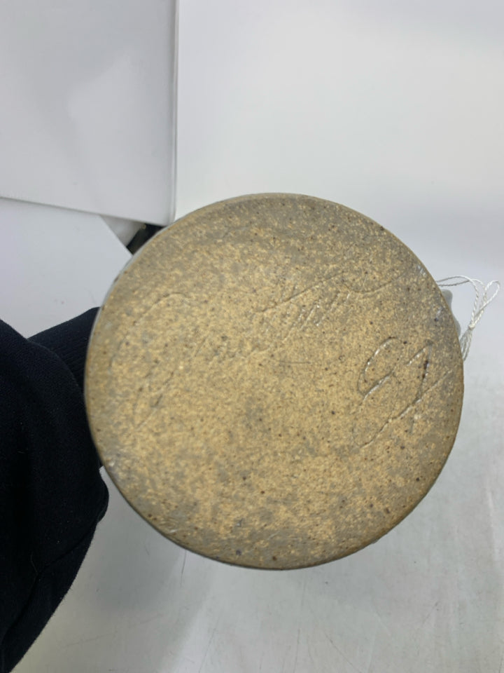 GREY POTTERY PITCHER W/ JORDAN POND.