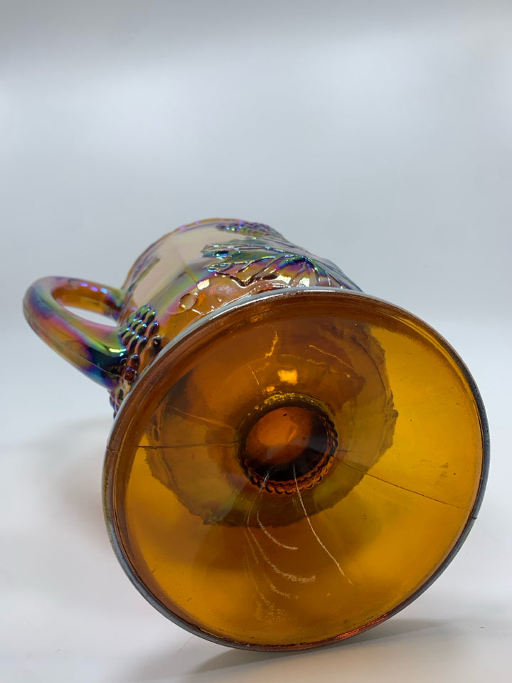 VTG GRAPES EMBOSSED AMBER DEPRESSION GLASS PITCHER.