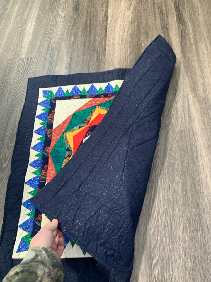 SQUARE QUILTED MULTI COLORED STAR.