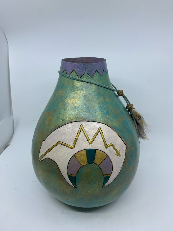 TEAL HANDMADE LIGHT GOURD DECOR.