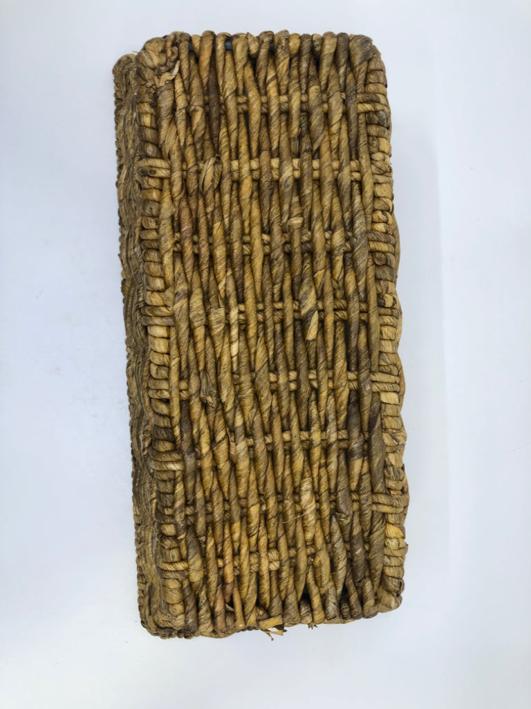 RECTANGLE WOVEN BASKET W/ FLARED EDGES.