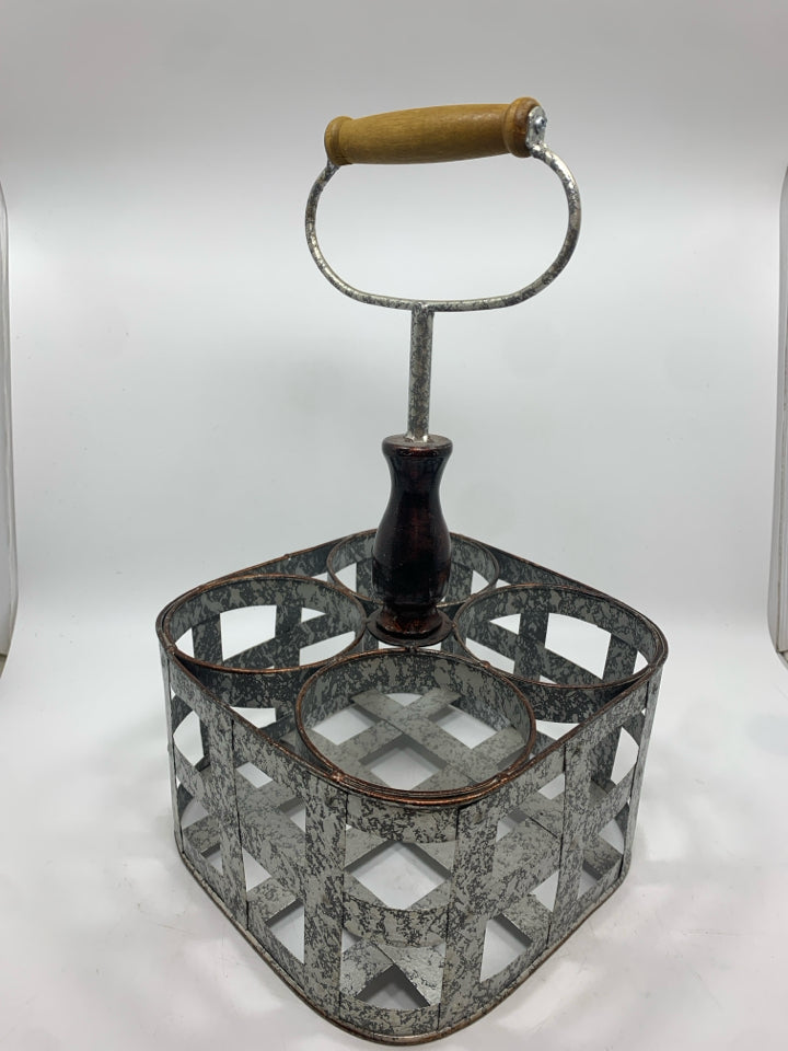 GALVANIZED METAL BOTTLE CADDY W/WOODEN HANDLE.