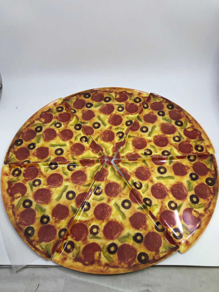 NIB 6 MELAMINE PIZZA SLICE PLATES.