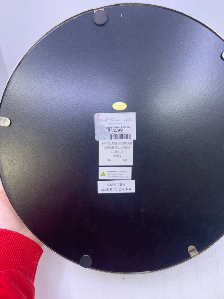 CIRCLE SILVER EDGE MIRROR TRAY.