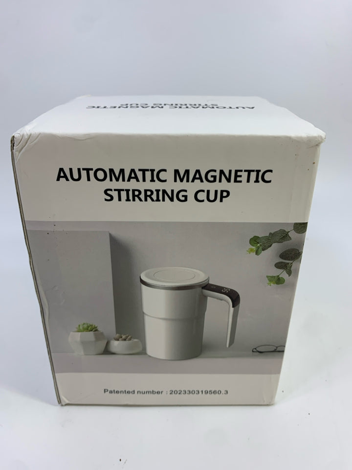 NIB AUTOMATIC MAGNETIC STIRRING CUP.