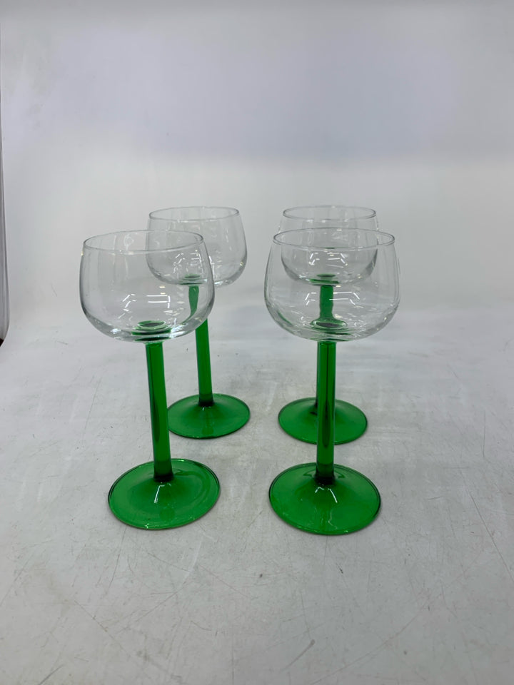 4 GREEN LONG STEM SMALL WINE GLASSES.