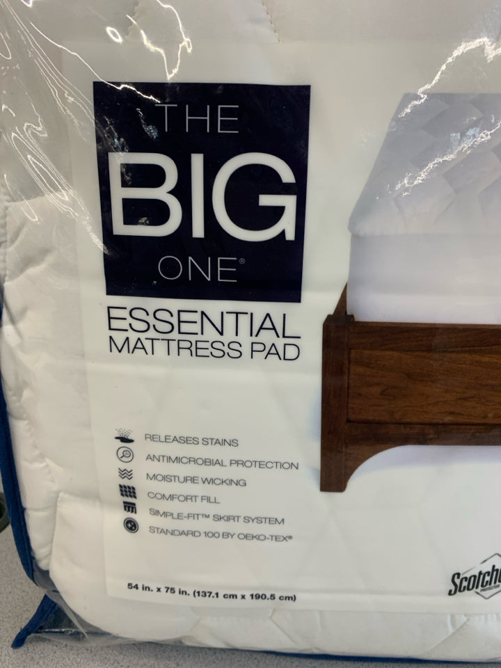 NIP THE BIG ONE FULL SIZE ESSENTIAL MATTRESS PAD.