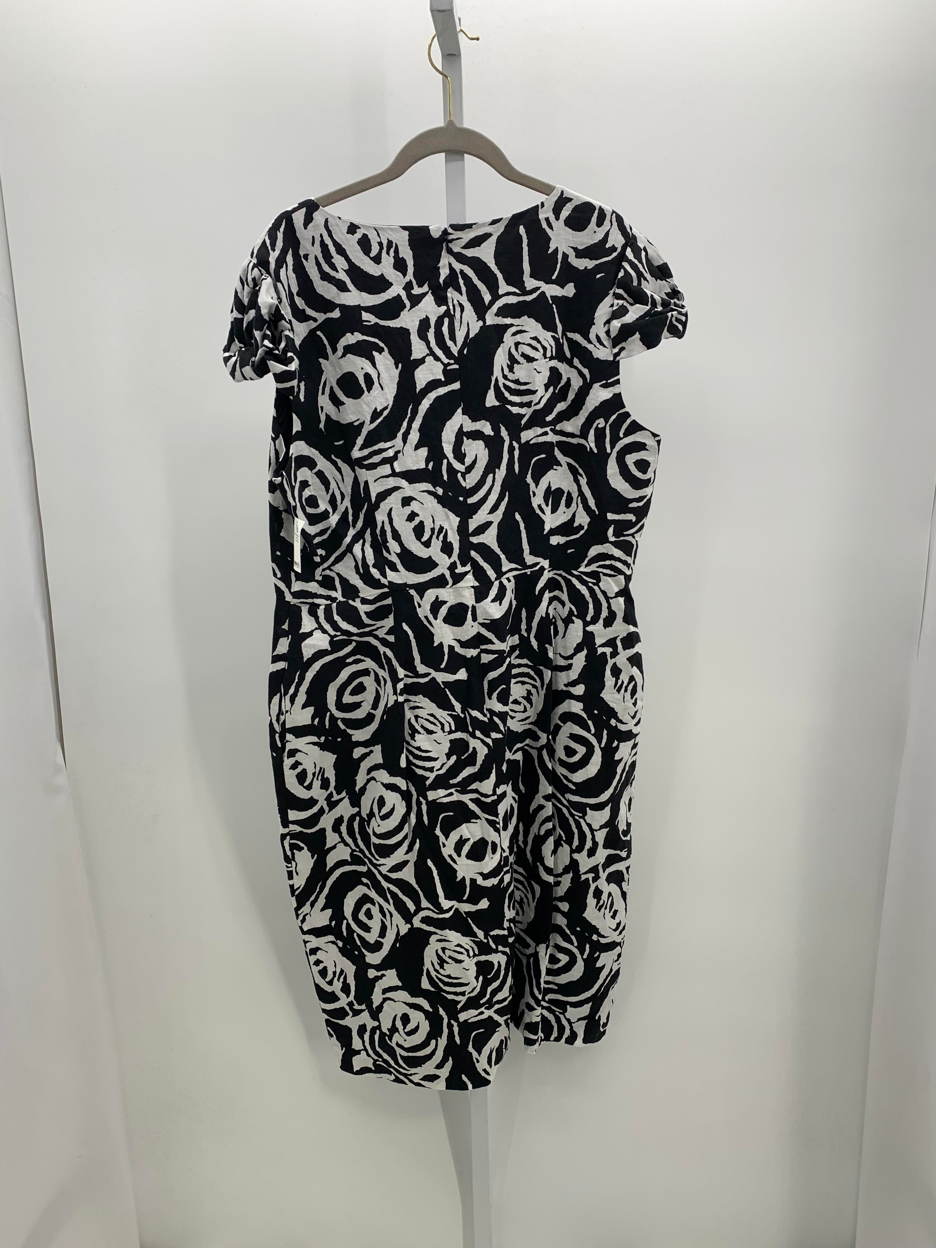 Liz Claiborne Size 16 Misses Short Sleeve Dress