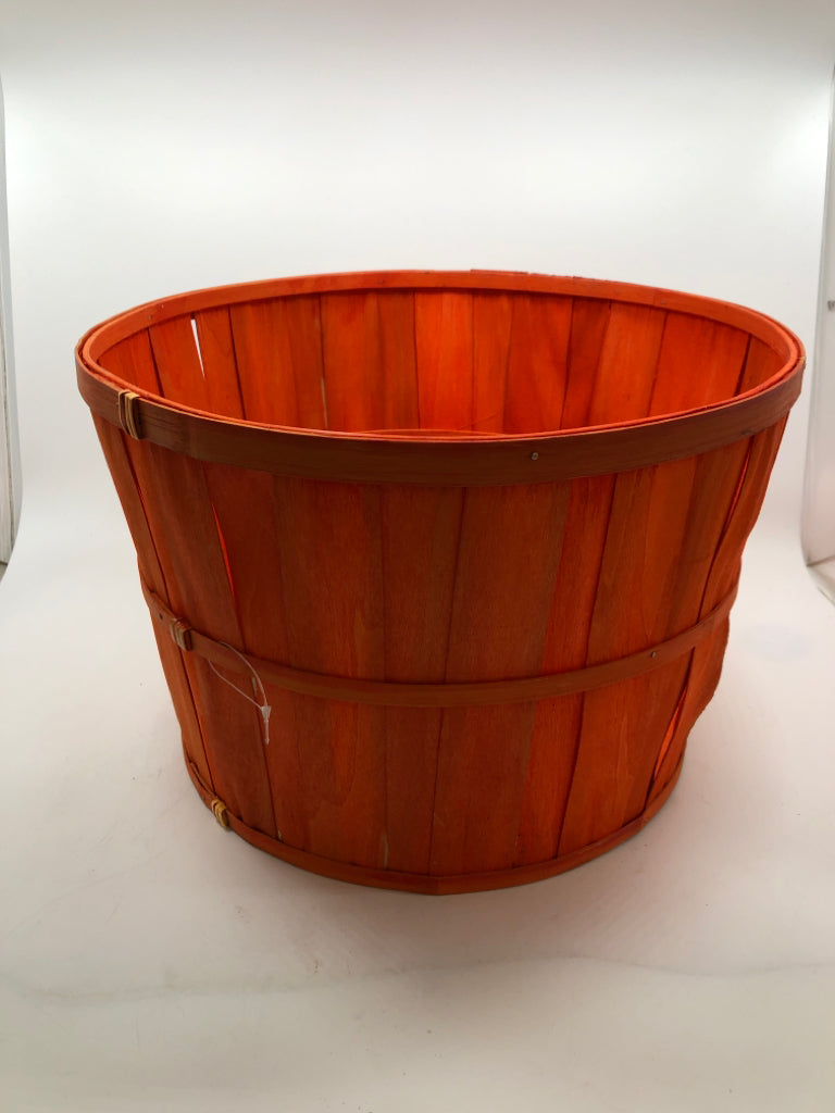 ORANGE BUSHEL BASKET.