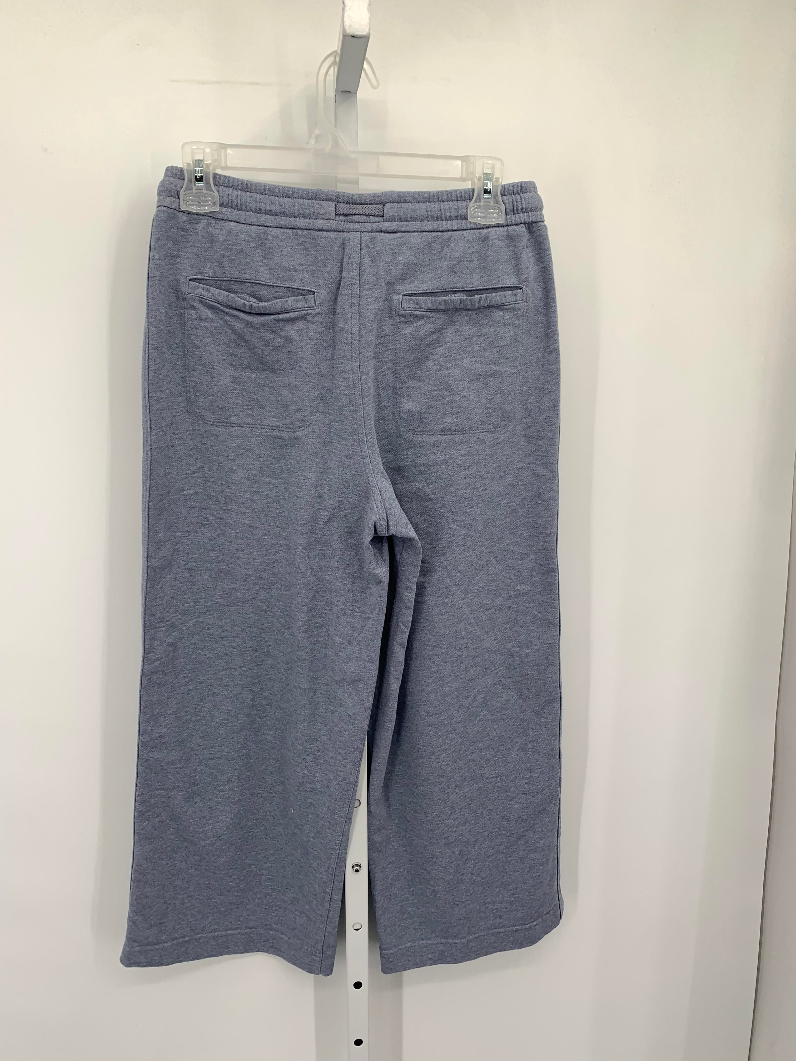 Athleta Size 4 Misses Cropped Pants