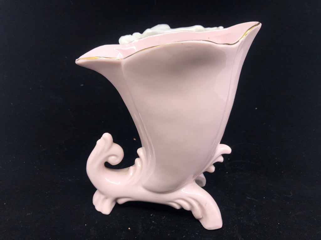 VTG PINK HORN SHAPED VASE.