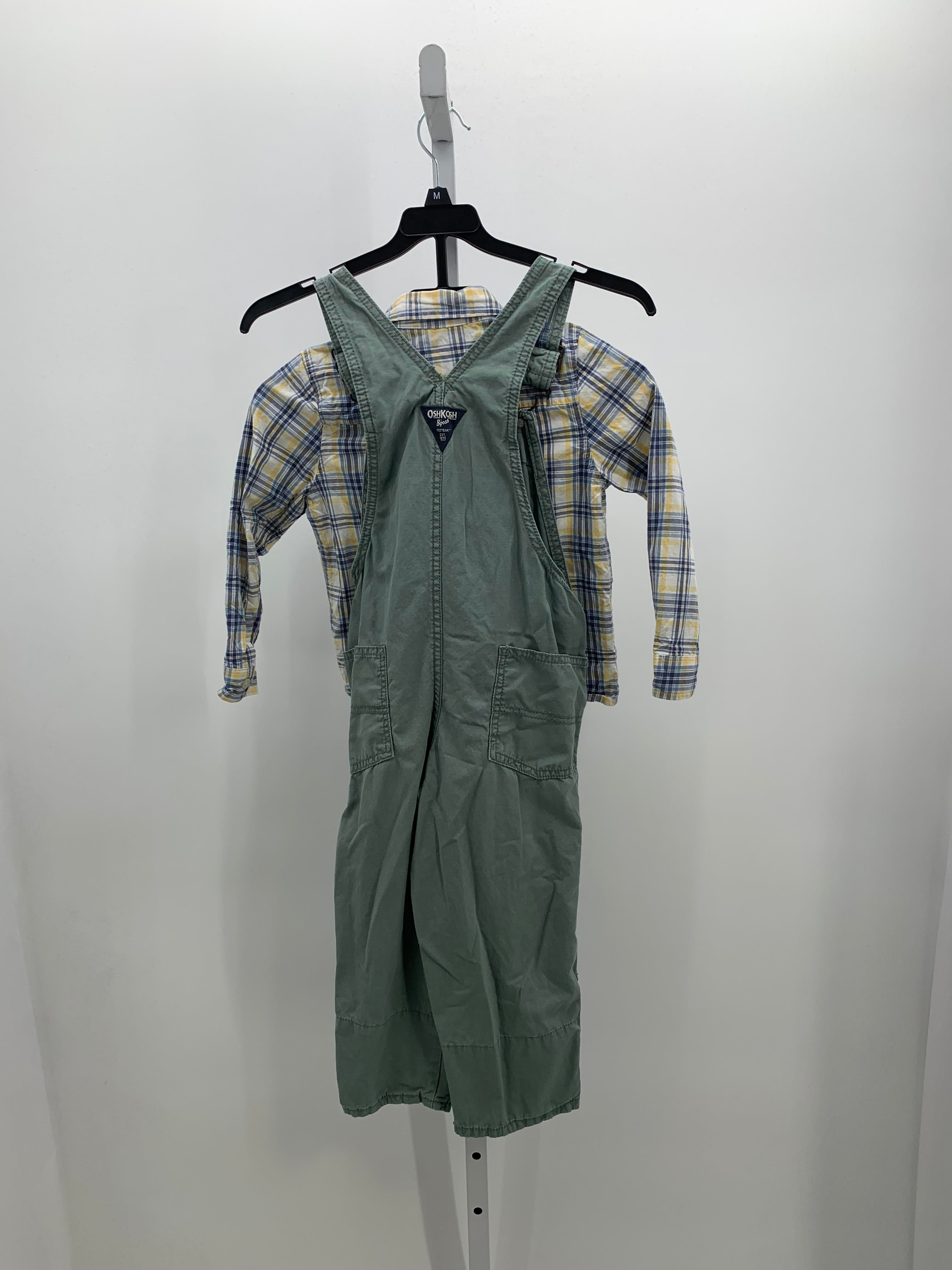 YELLOW PLAID SHIRT GREEN OVERALLS