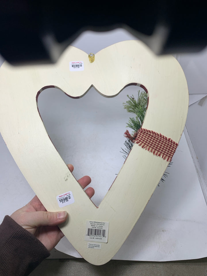 CANDY CANES WALL HANGING HEART SHAPED.