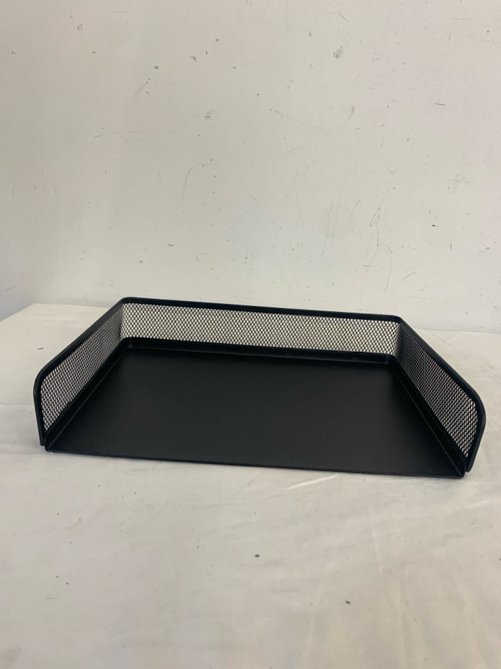 METAL MESH DESK FILE ORGANIZER TRAY.