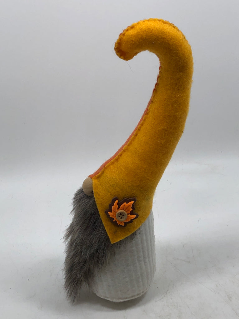 GREY BEARD FALL FABRIC GNOME.