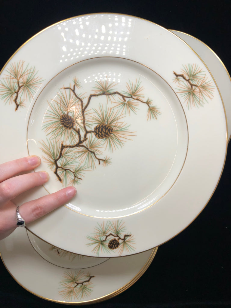 32PC PINECONE DISH SET - LENOX - SRV FOR 6.