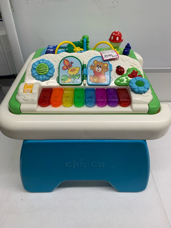 2 in 1 Chicco Musical Activity Center