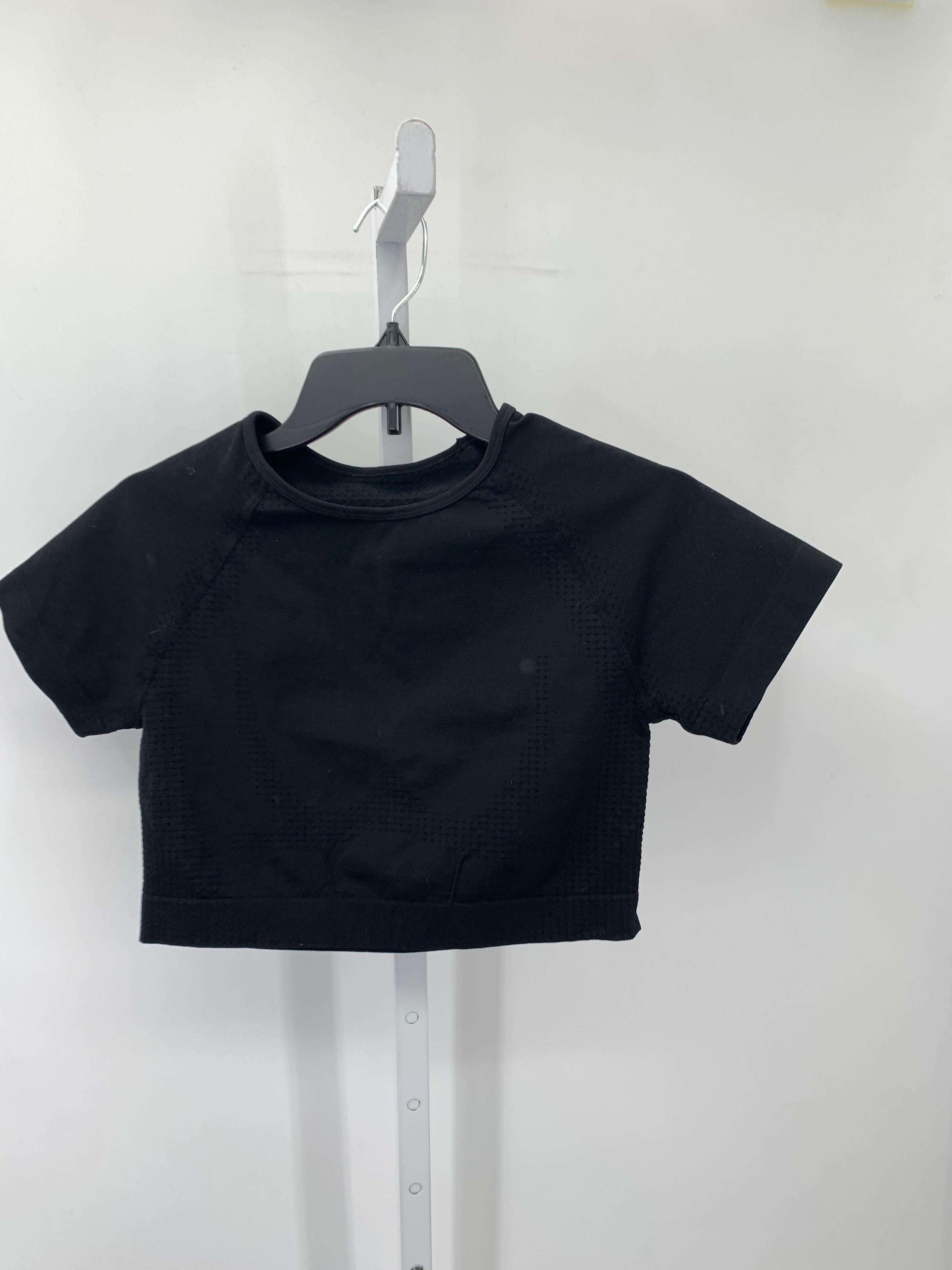 Size Small Juniors Short Sleeve Shirt