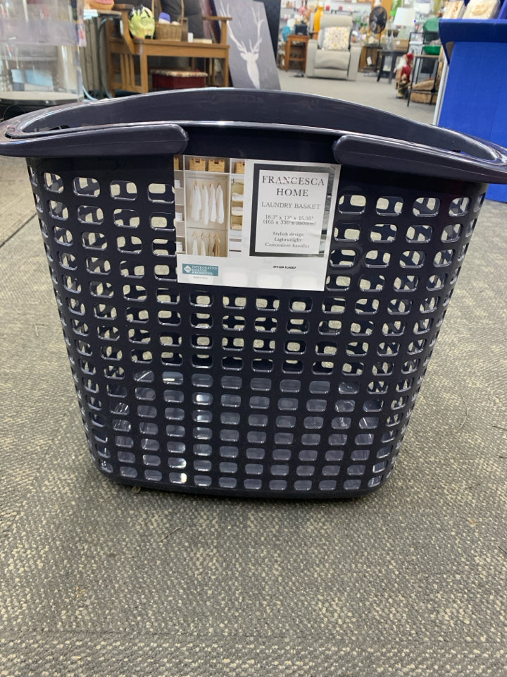 NWT LAUNDRY BASKET - FRANCESCA HOME.