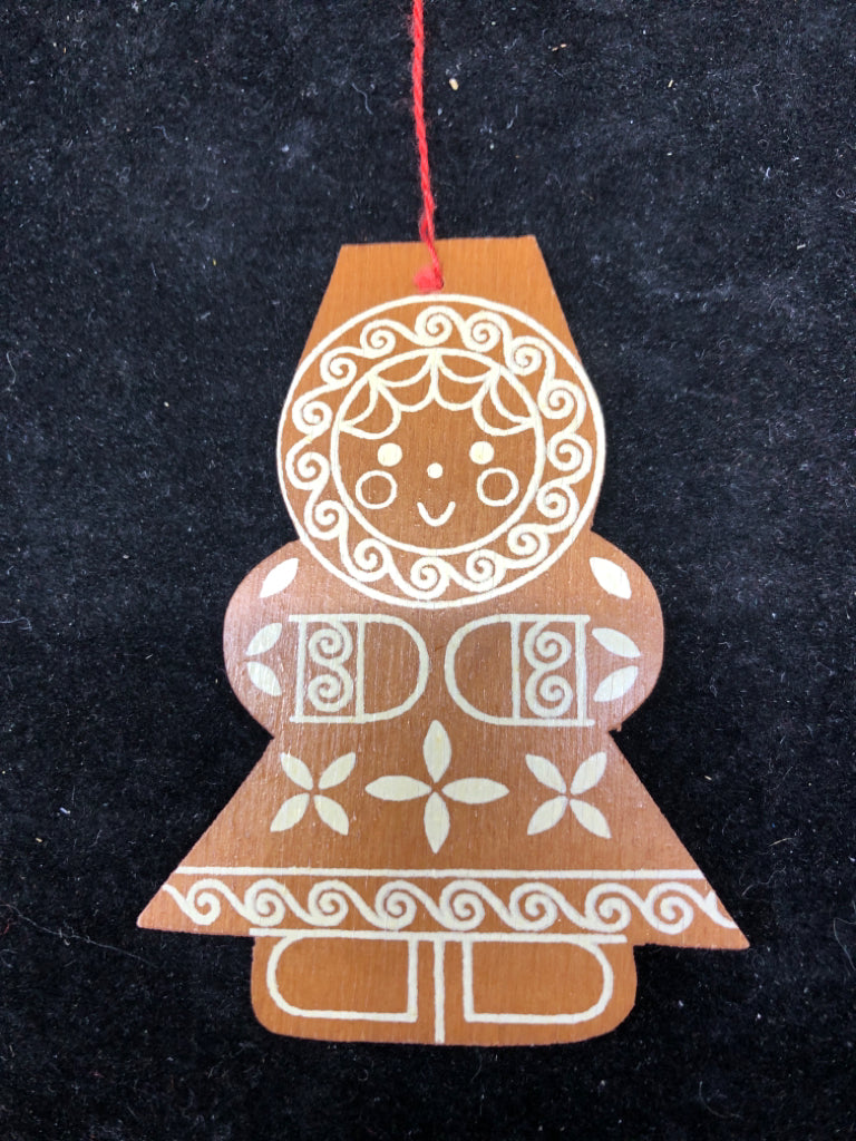 WOOD GIRL ESKIMO ORNAMENT.