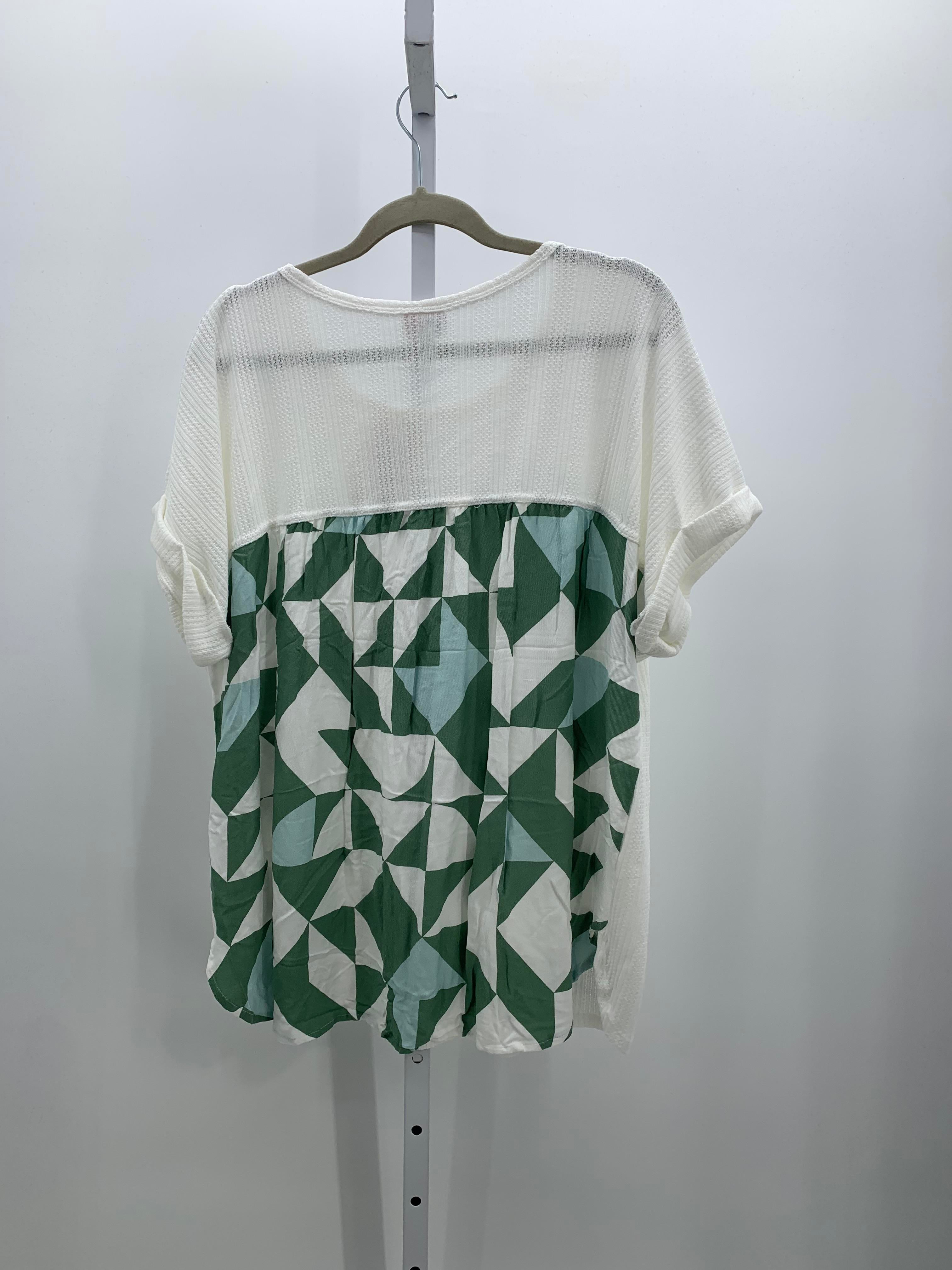 Lularoe Size 2X Womens Short Sleeve Shirt