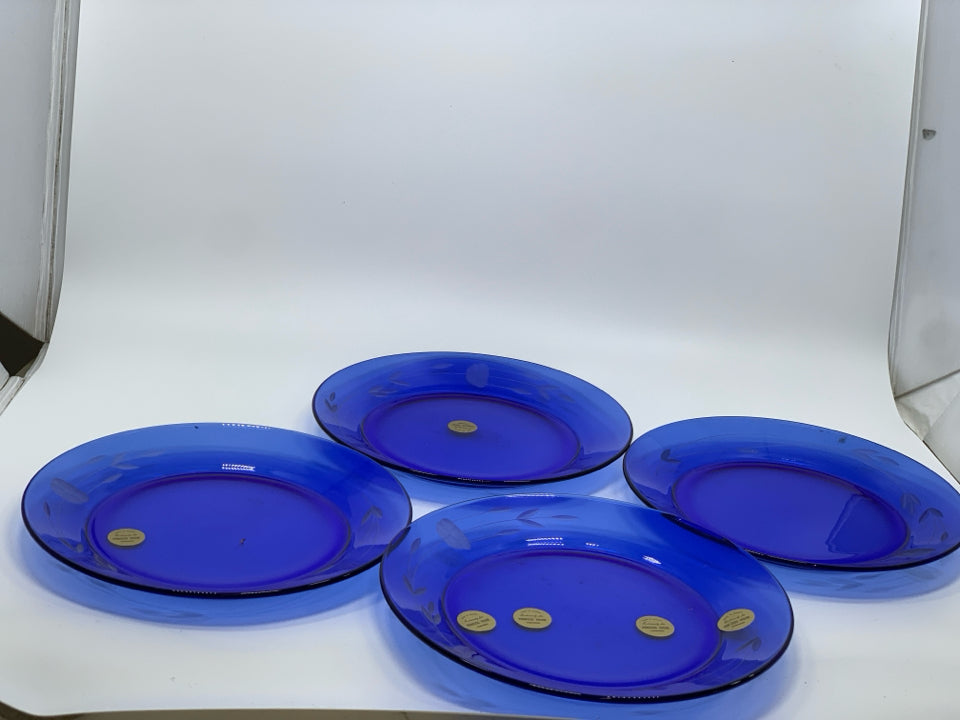 4 VTG PRINCESS HOUSE BLUE GLASS LUNCH PLATES W/EMBOSSED WHEAT.