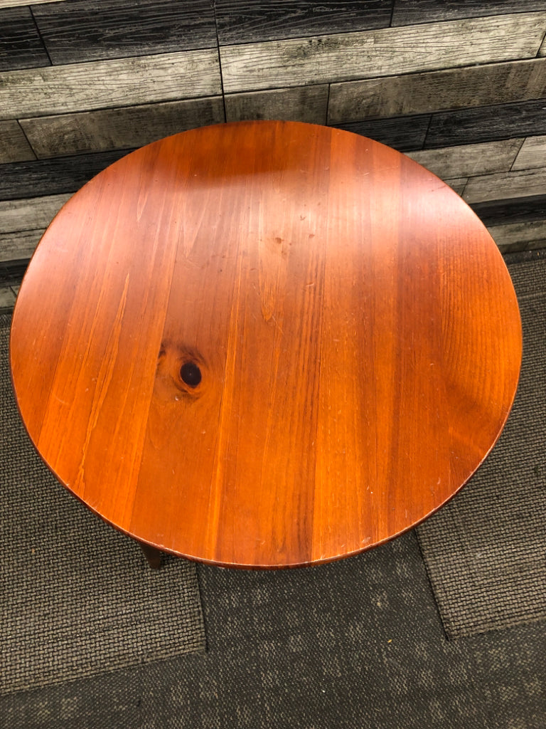 VTG SMALL WOOD TABLE.