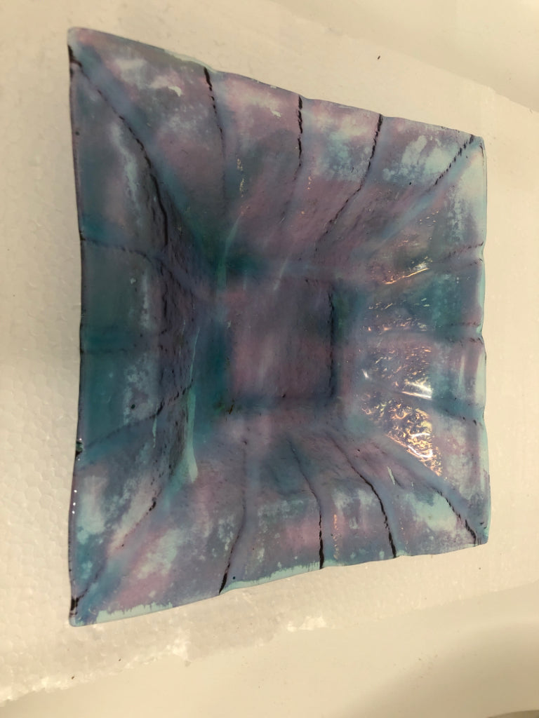 RAINBOW IRIDESCENT GLASS SQUARE PLATE.