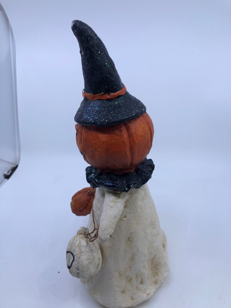 GLITTER GHOST W/PUMPKIN HEAD, HOLDING BOO PUMPKINS.