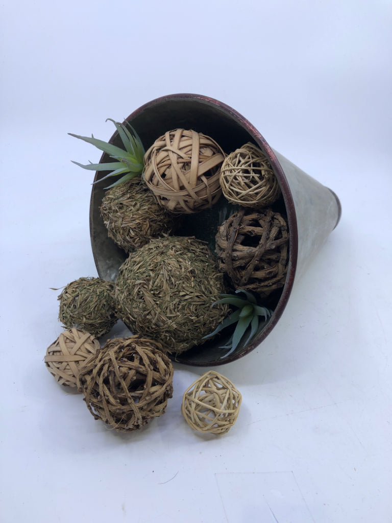 METAL PLANTER W/TWIG AND MOSS BALL DECOR.