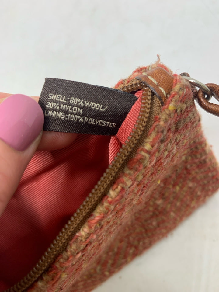 Coach Hamptons Soho Wool Tweed Wristlet *No Charm Tag