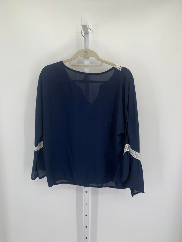 Size Small Misses 3/4 Sleeve Shirt