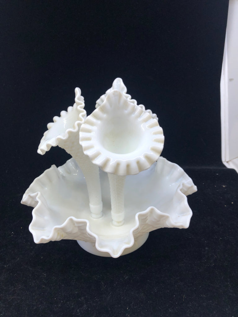VTG MILK GLASS DIAMOND PATTERN 3PC HORN EPERGNE.