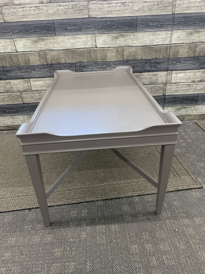 LIGHT BROWN PAINTED WOOD TABLE.